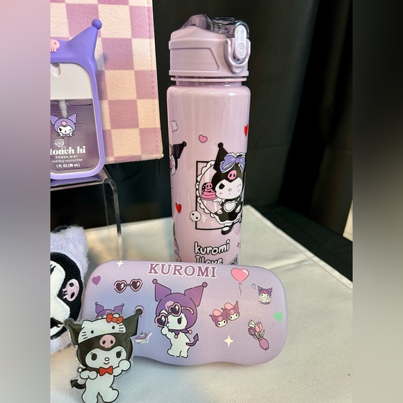 Kuromi Checkered Tote Bag and Accessories Set - Picture 2 of 8